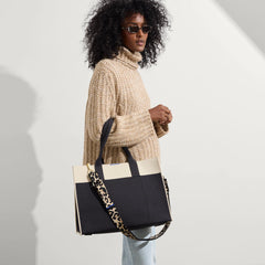 The Classic Tote - Luna